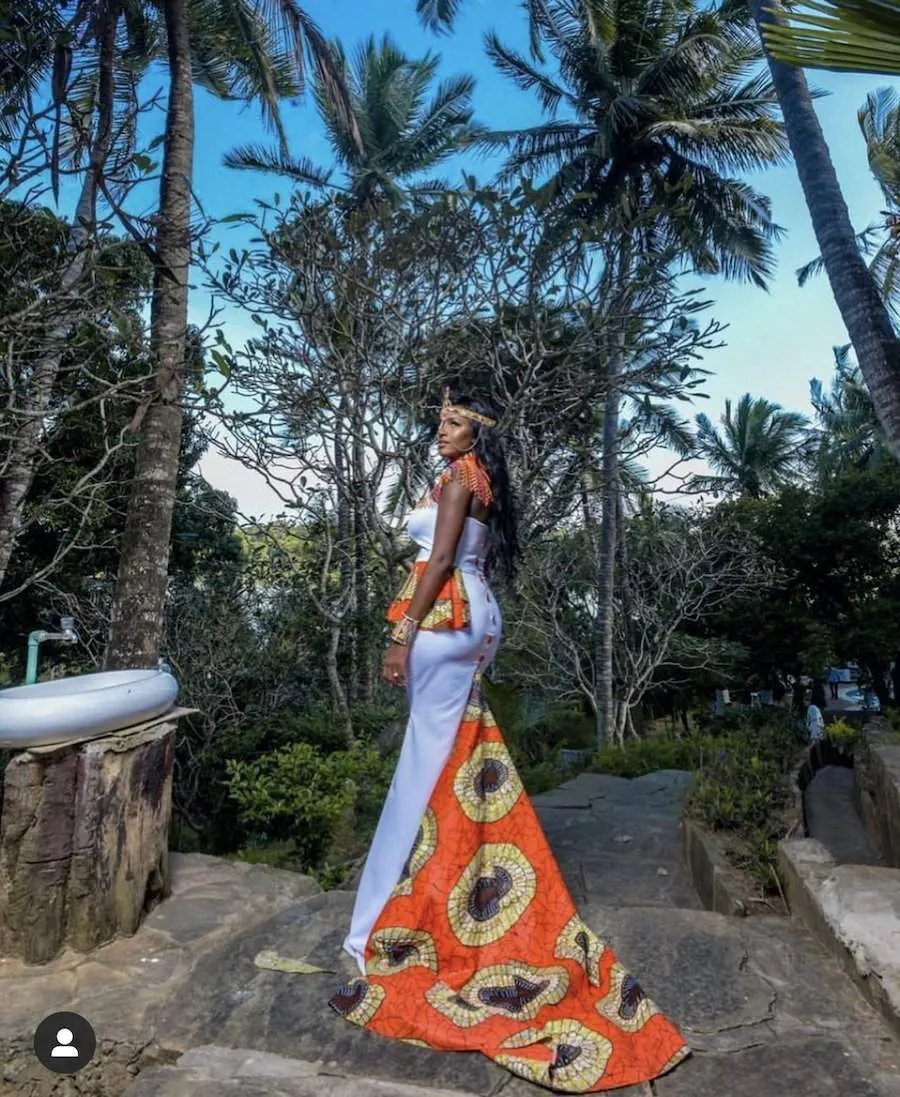 African Traditional Wedding Gown